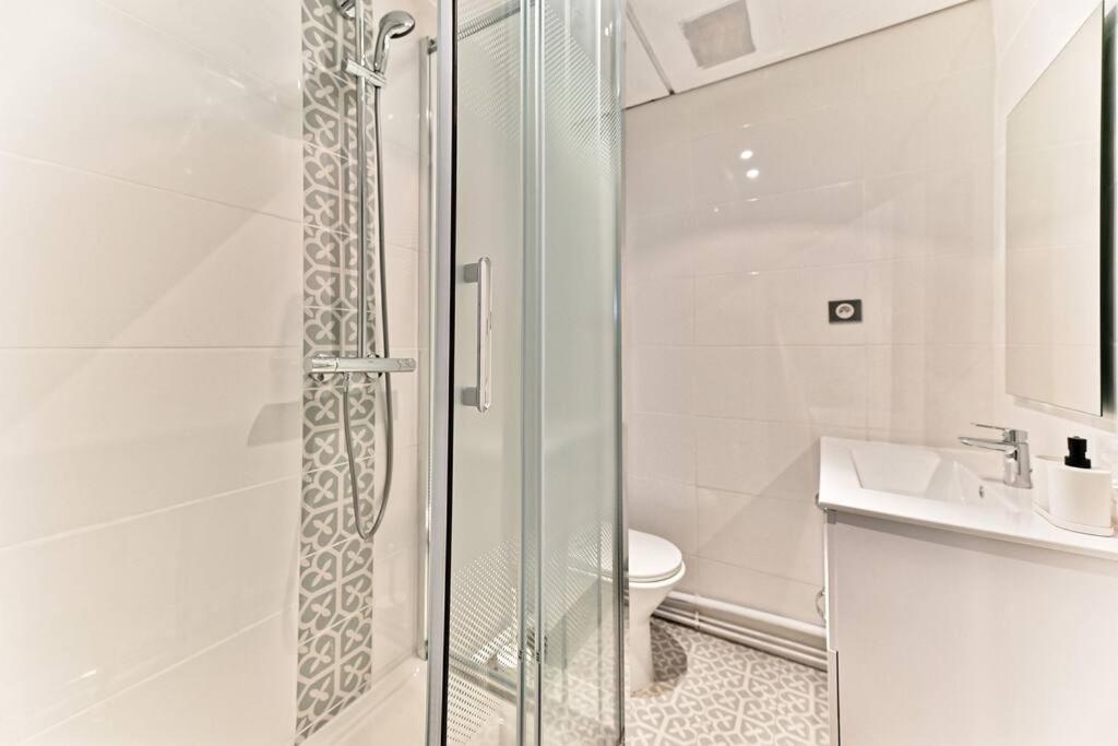 Chic Dans Le Prestigieux 7eme Arrondissement Apartment Paris