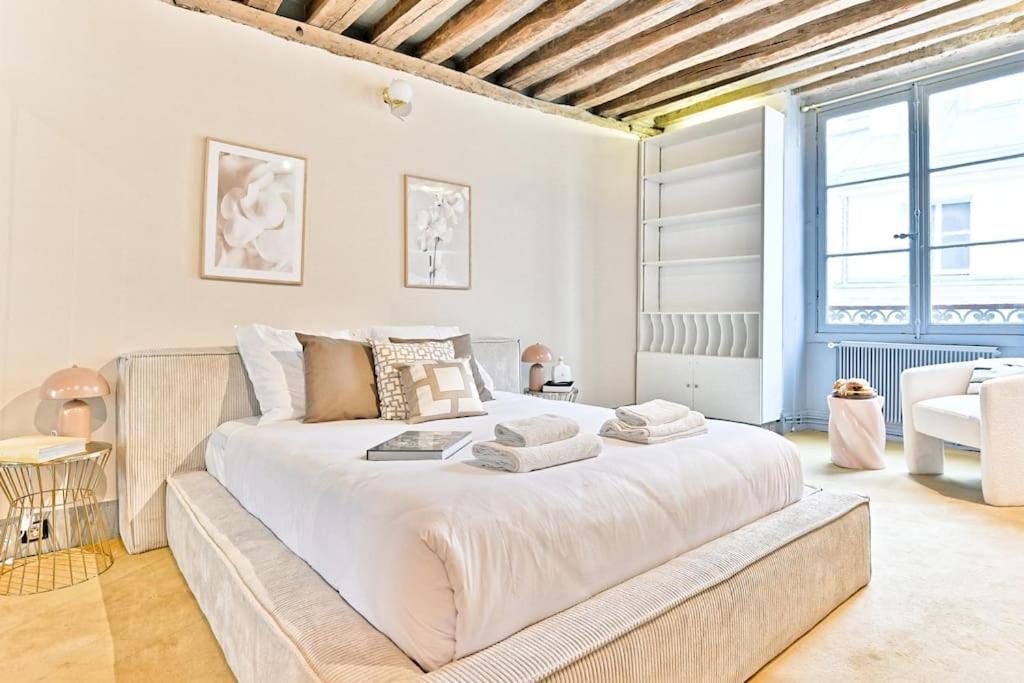 Chic Dans Le Prestigieux 7eme Arrondissement Apartment *