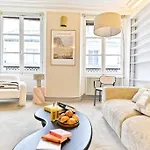 Chic Appartement Dans Le Prestigieux 7Eme Arrondissement