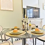 Chic Appartement Dans Le Prestigieux 7Eme Arrondissement